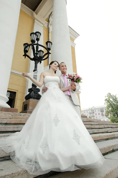 Newly married couple — Stock Photo, Image