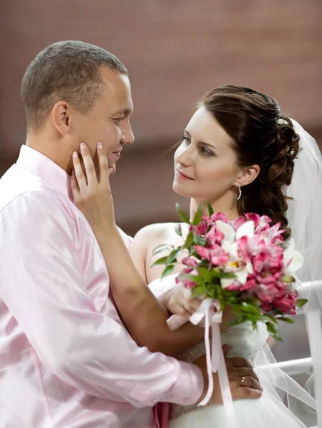 Frisch verheiratetes Paar — Stockfoto