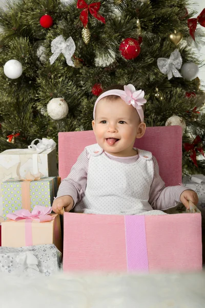 Weihnachten und Baby Mädchen — Stockfoto