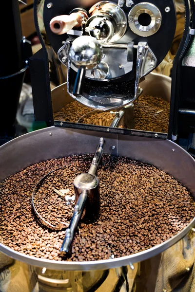 Machine for roast coffee beans — Stock Photo, Image