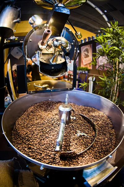 Machine for roast coffee beans — Stock Photo, Image