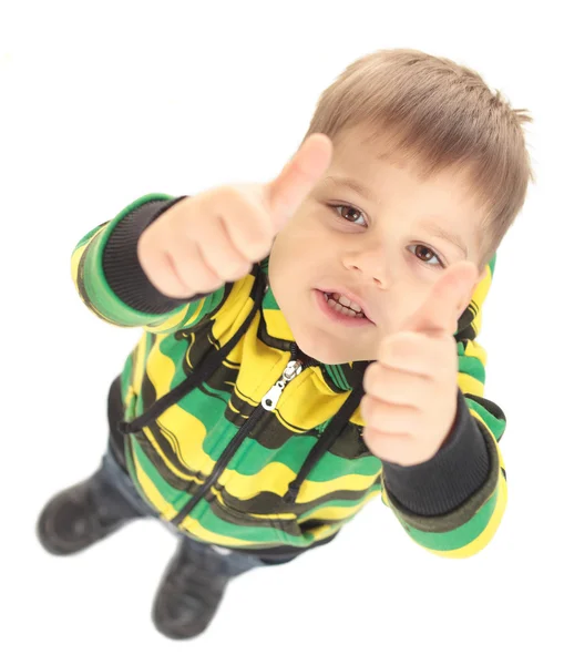 Bild eines kleinen Jungen, der die Hand hebt und Zeichen von Okay zeigt — Stockfoto