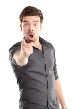 Sana işaret gülümseyen yakışıklı adam portresi