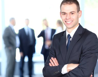 cep telefonu sohbet tadını genç iş adamı