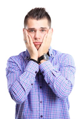 adam şok yüz ifadesi ile