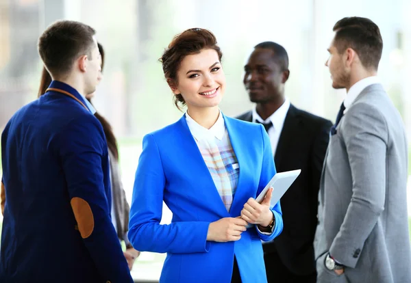 Businesswoman with tablet — Stock Photo, Image