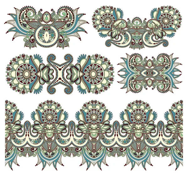 Adorno floral ornamental para su diseño — Vector de stock