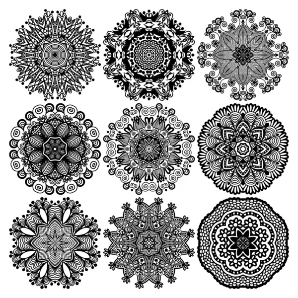 Circle lace ornament, round ornamental geometric doily pattern, black and white collection — Stock Vector