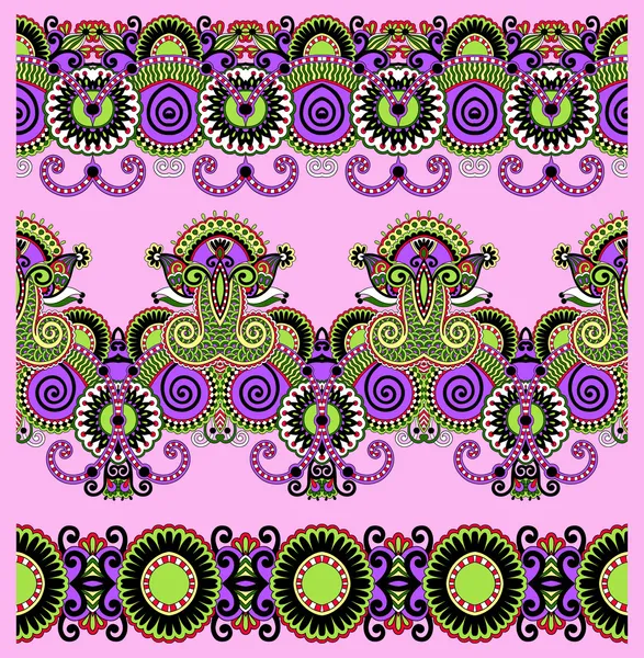 Traditionele versiering floral paisley Bandana. — Stockvector