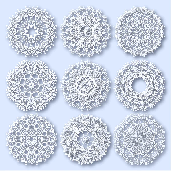 Ornement en dentelle cercle — Image vectorielle