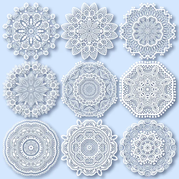 Circle lace ornament — Stock Vector