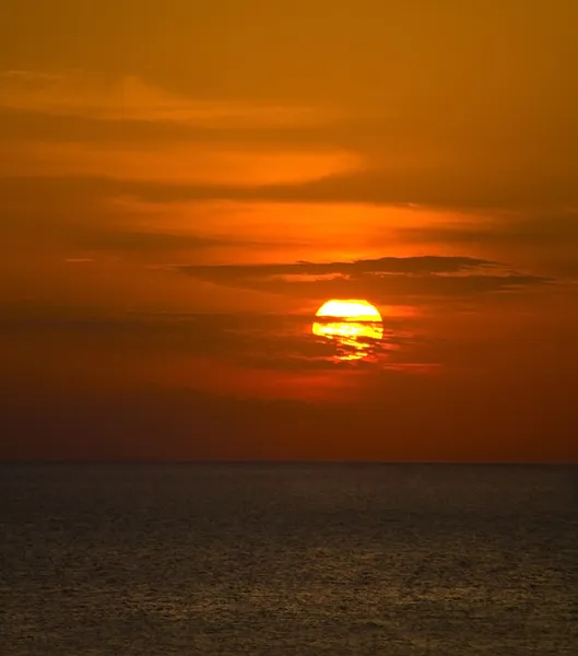 Sunset on the beach — Stock Photo, Image