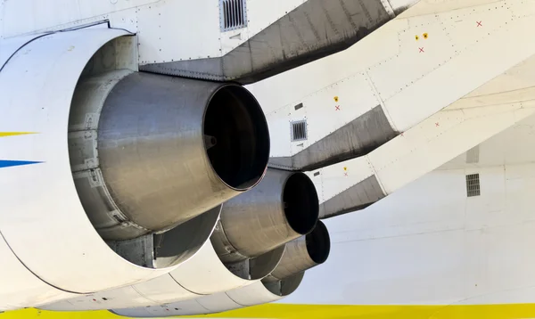 antonov an-225 motorları