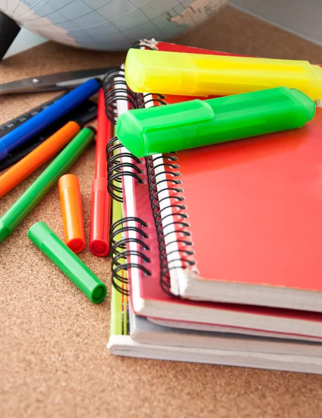 School supplies. Writing utensils. — Stock Photo, Image