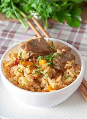 geleneksel pirinç pilavı - plov