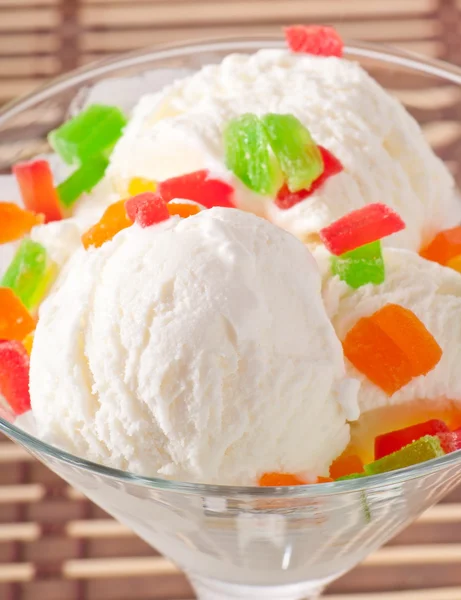 Ice cream with candied fruit — Stock Photo, Image