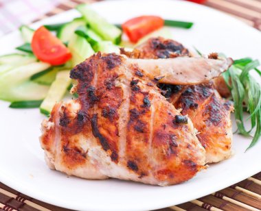 salata tavuk kanadı