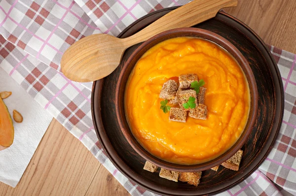 Zuppa di zucca con crostini — Foto Stock