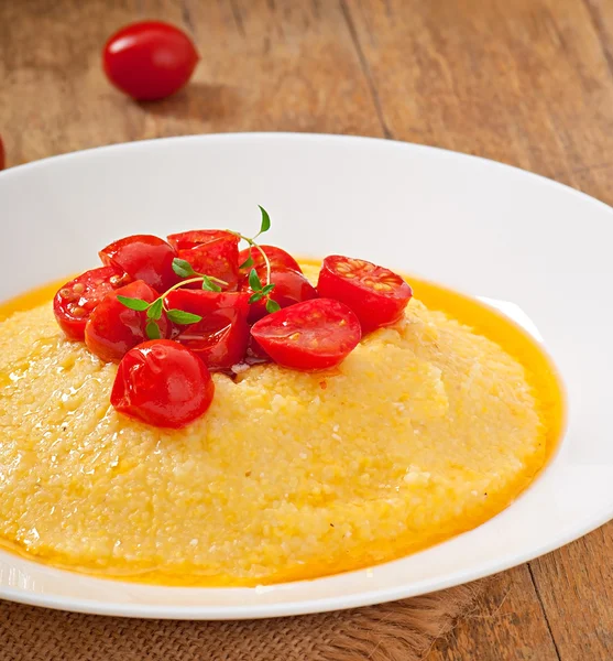 Polenta - tradiční italské jídlo — Stock fotografie