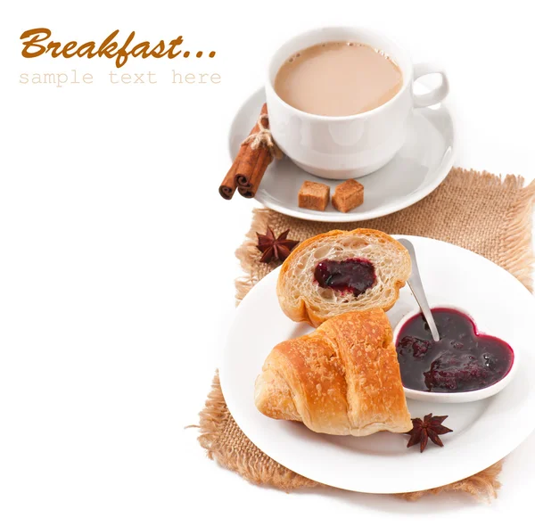 Café da manhã com café e croissants frescos — Fotografia de Stock