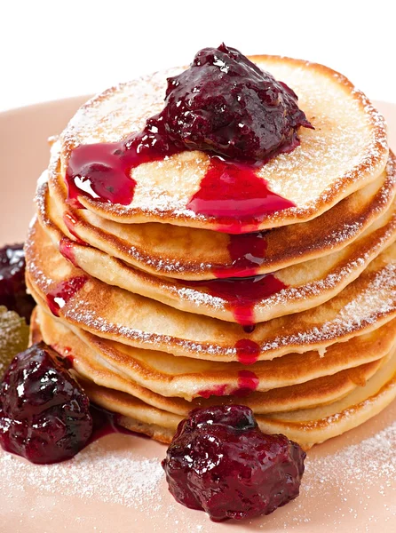 Panquecas deliciosas com geléia de groselha — Fotografia de Stock