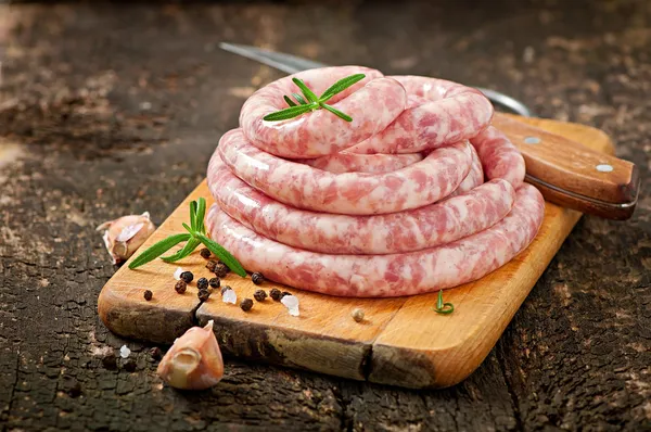 Frische Rohwurst — Stockfoto