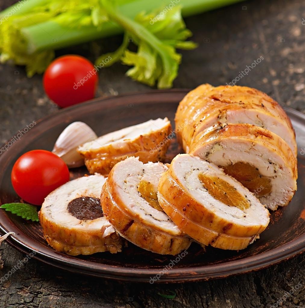 2019 год - Мясной рулет с черносливом и курагой 2019 год - Мясной рулет с черносливом и курагой