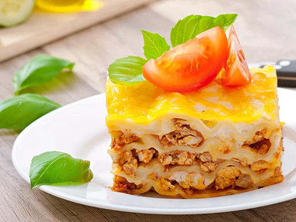 Klassische Lasagne-Bolognese-Sauce — Stockfoto