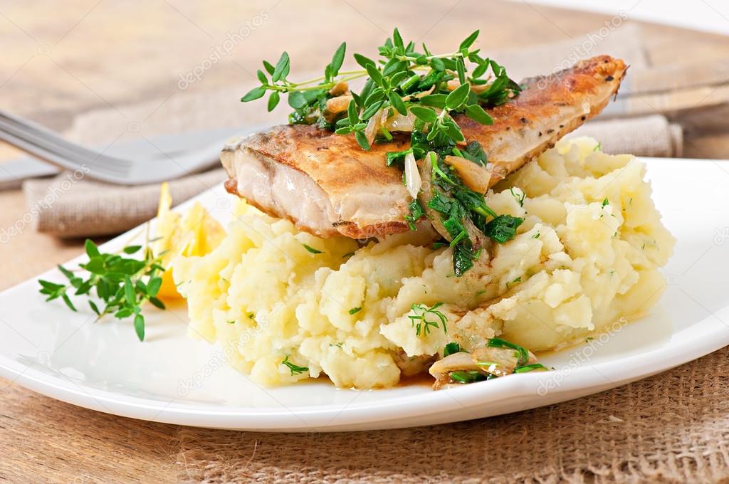 Fried fish with mashed potatoes Stock Photo by ©timolina 46646467