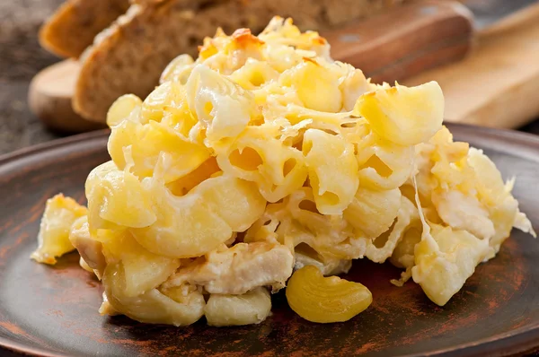 Maccheroni con formaggio — Foto Stock