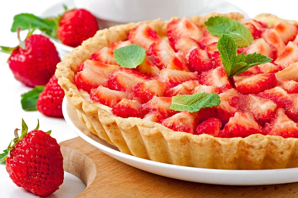 Tarte aux fraises avec crème anglaise — Photo