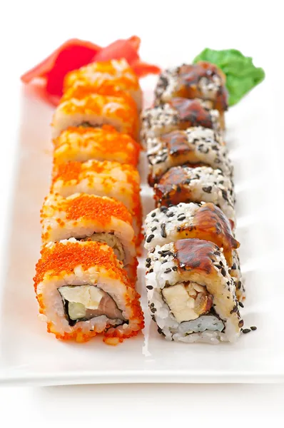 Traditional fresh japanese sushi rolls — Stock Photo, Image