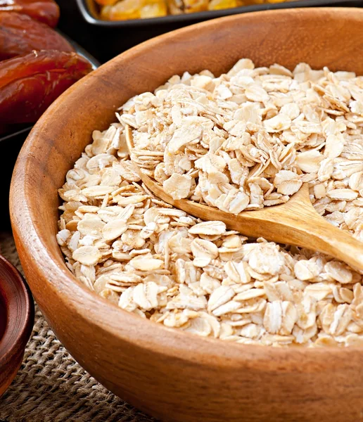 Oat flakes in a bowl — Stock Photo, Image