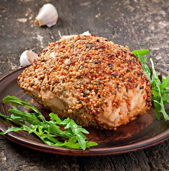 Baked pork  with arugula leaves — Stock Photo, Image