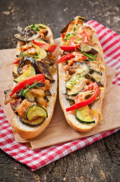 Sandwiches with vegetables — Stock Photo, Image