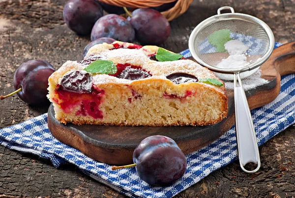 Tort cu prune — Fotografie, imagine de stoc