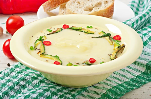 Zucchini grädde soppa — Stockfoto