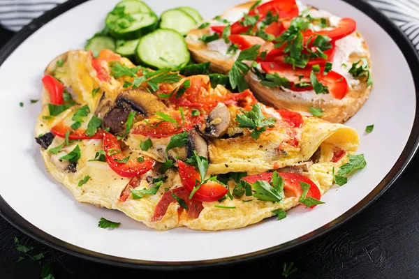 Omelette Mushrooms Paprika Tomatoes Sandwich Cream Cheese White Plate Frittata — Stock Photo, Image