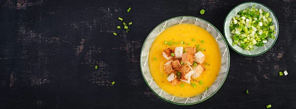 Creamy Pumpkin Puree Soup Croutons Peppers Green Onions Top View — 图库照片