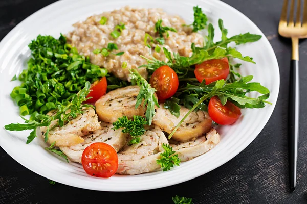 Brunch Lunch Plate Oatmeal Chicken Fillet Tomato Green Herbs Health — Stockfoto