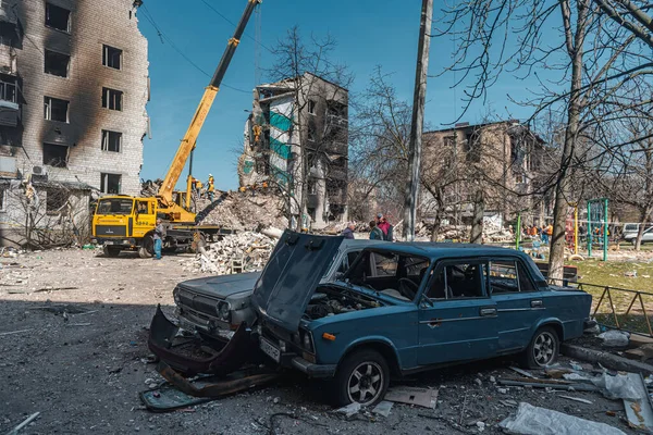 Borodianka Kyiv Region Ukraine 2022年3月 ロシアの占領者によって破壊された民間の建物 — ストック写真