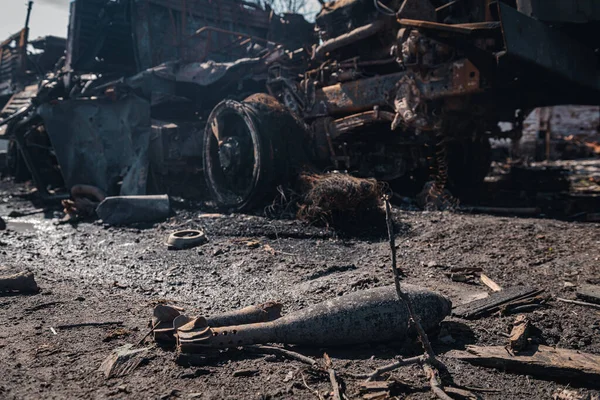 Kyiv Region Ukraine March 2022 在战斗中被毁的军用和民用车辆 — 图库照片