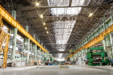 makinenin olduğu dükkanın Metalurji eserler