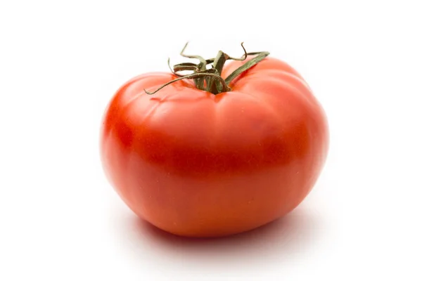 Beyaz üzerine taze domates — Stok fotoğraf
