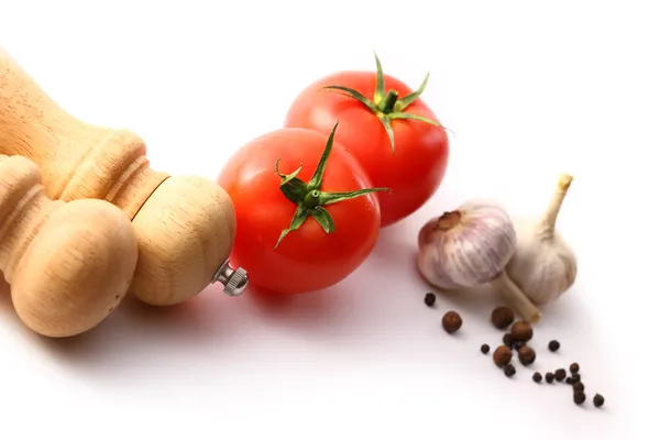 Харчові інгредієнти з помідорами та часником — стокове фото