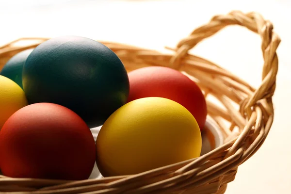 Easter eggs in basket — Stock Photo, Image