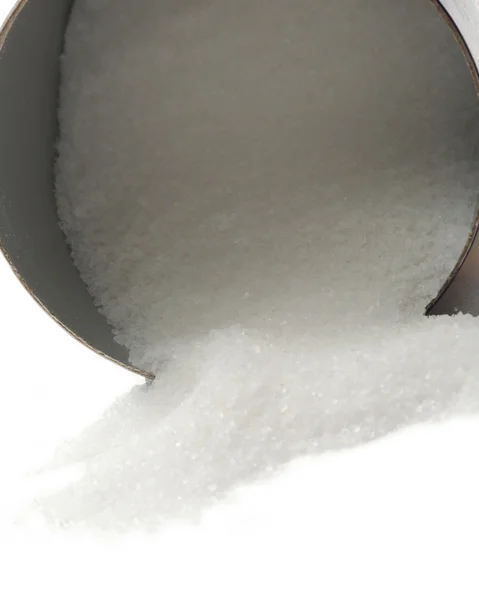 Biała sól w miska na białym tle — Zdjęcie stockowe
