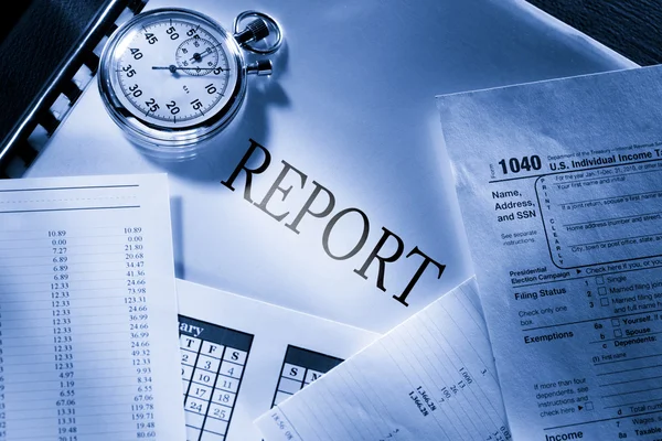 Budget, kalender, stoppur och rapport — Stockfoto