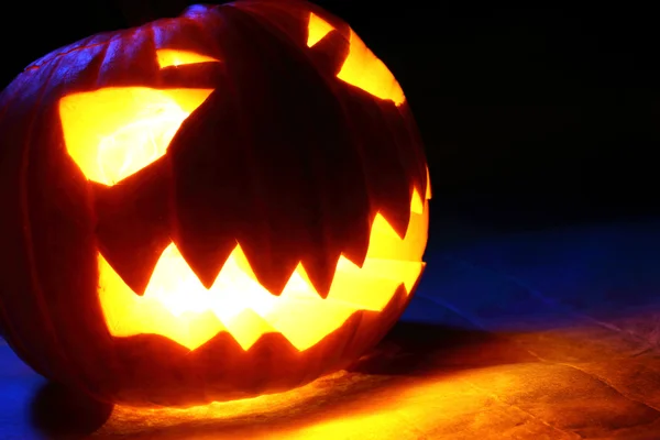 Angry halloween pumpkin — Stock Photo, Image