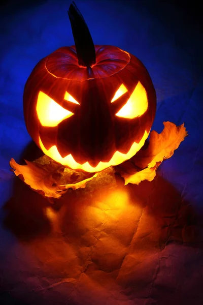 Angry halloween pumpkin — Stock Photo, Image